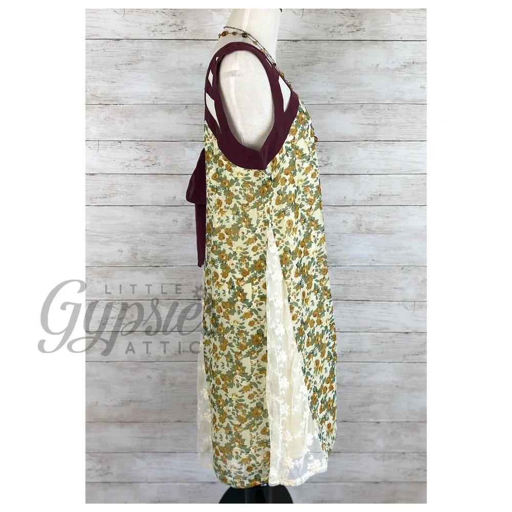 Ryu 70s Cage Flowers and Lace Midi Dress - Picture 9 of 12